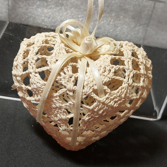 Vintage Kurt S Adler Child Ornaments☆Crochet Heart - Picture 2 of 12